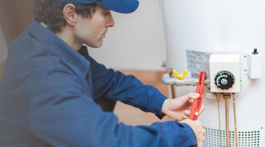 Local expert plumbing services in Leopold, MO